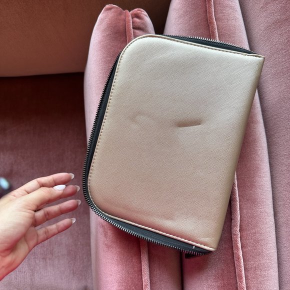 Halston Jewelry Case - Picture 4 of 5